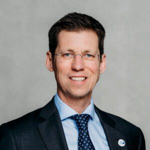 Mark Lawrence